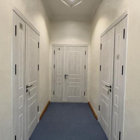Loona Family Hostel Tashkent Ngoại thất bức ảnh