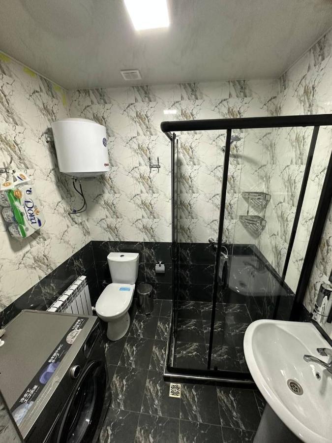 Loona Family Hostel Tashkent Ngoại thất bức ảnh