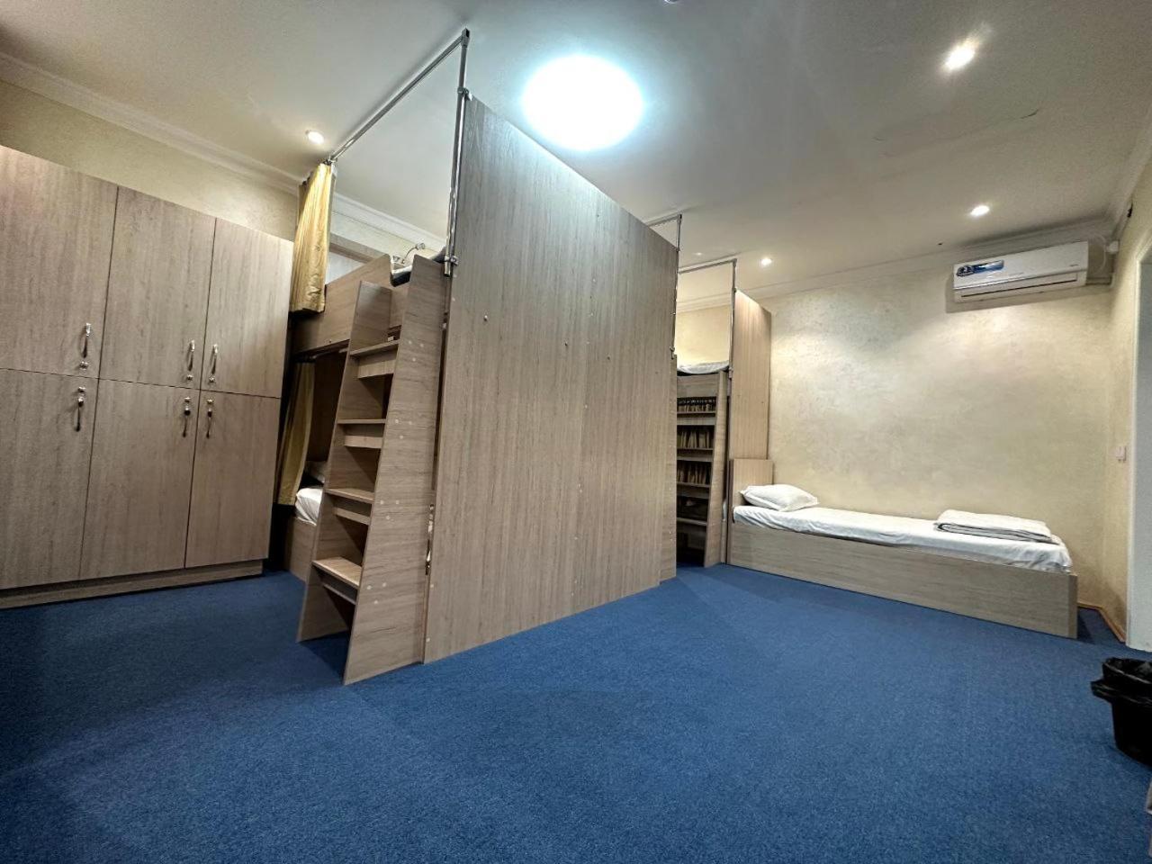 Loona Family Hostel Tashkent Ngoại thất bức ảnh